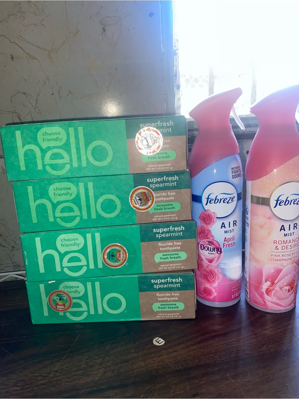 Superfresh Spearmint Toothpasteand febreze air bundle